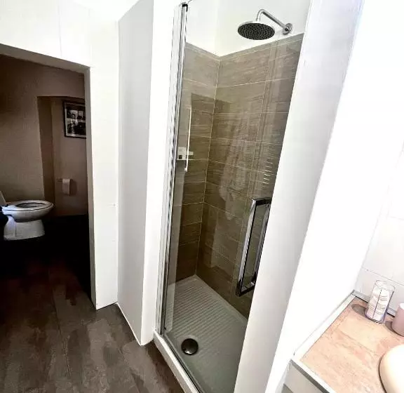 Aamiaismajoitus (B&B) I Ninni