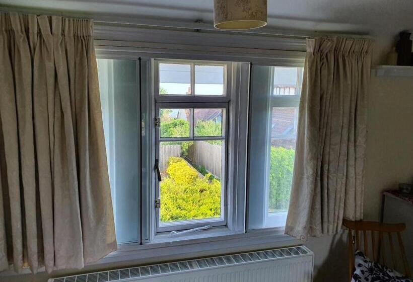 Bed and Breakfast Old Coach House