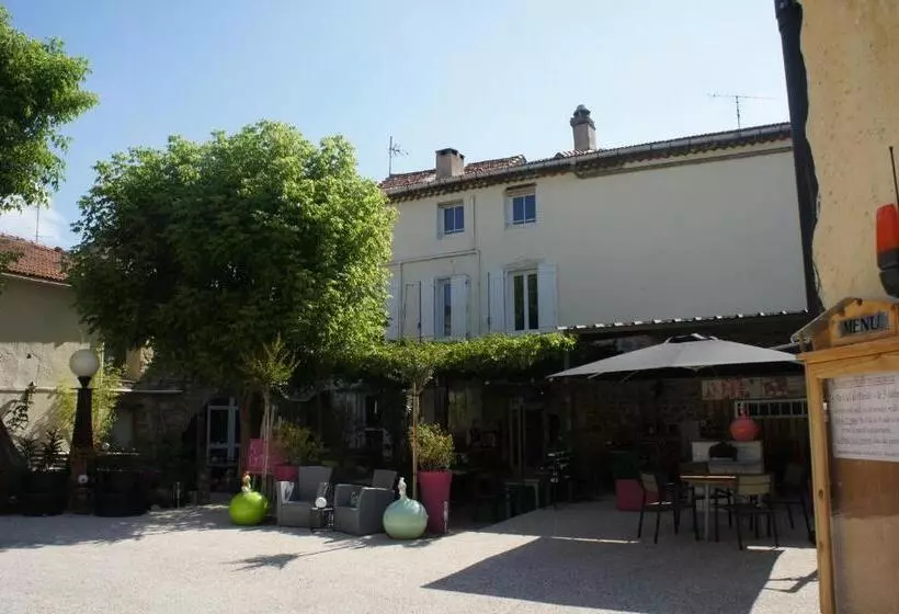 ホテル Il était 1 Fois