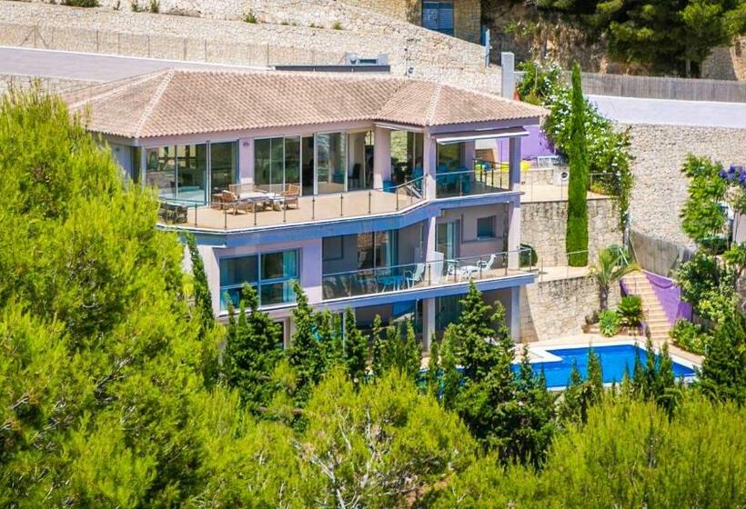 リゾートホテル Villa Tranquila