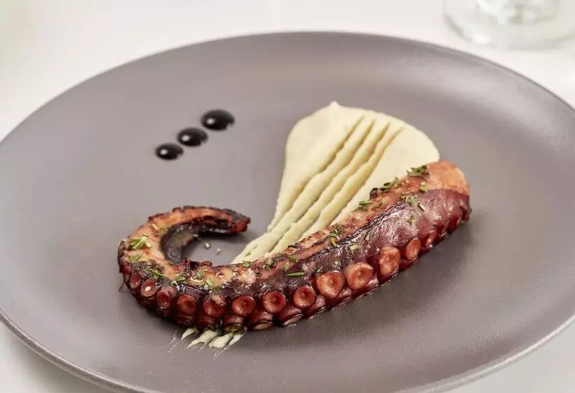 Отель Absolute Mykonos Suites & More