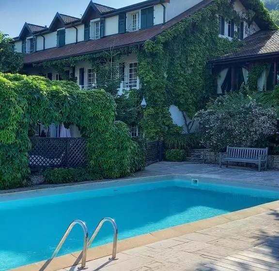 ホテル Auberge Des Chasseurs