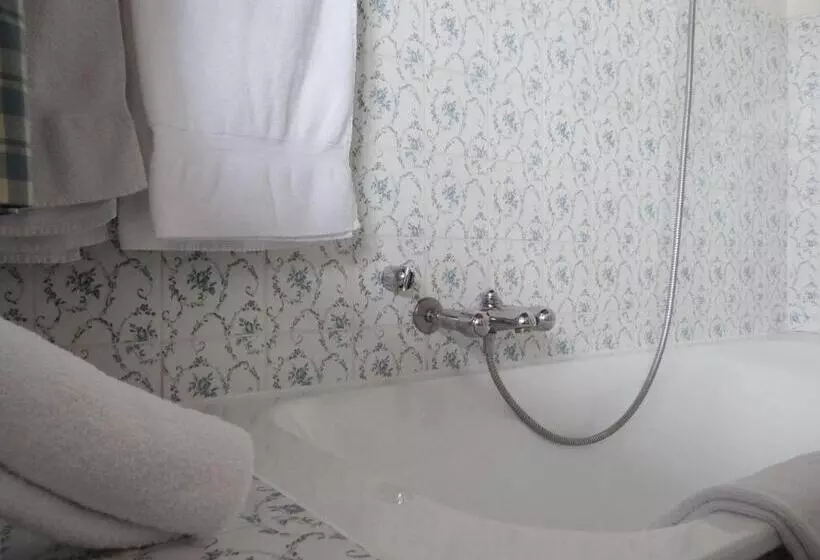 ホテル Auberge Des Chasseurs