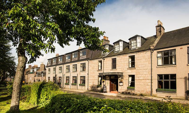 호텔 Balmoral Arms