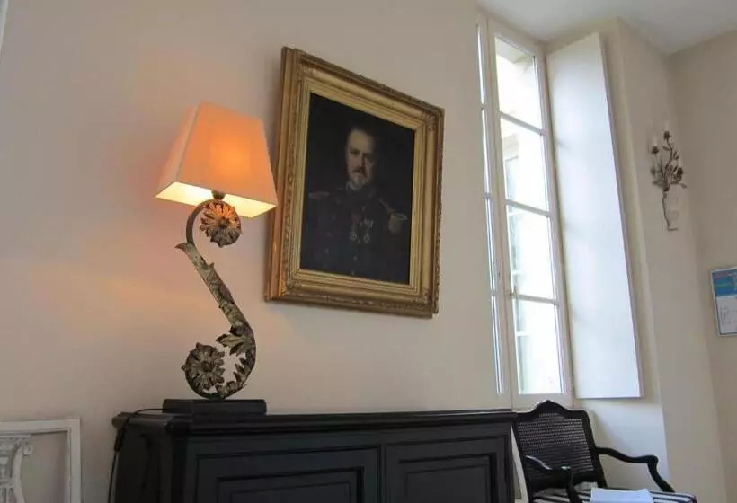 Отель Château De Lazenay   Résidence Hôtelière