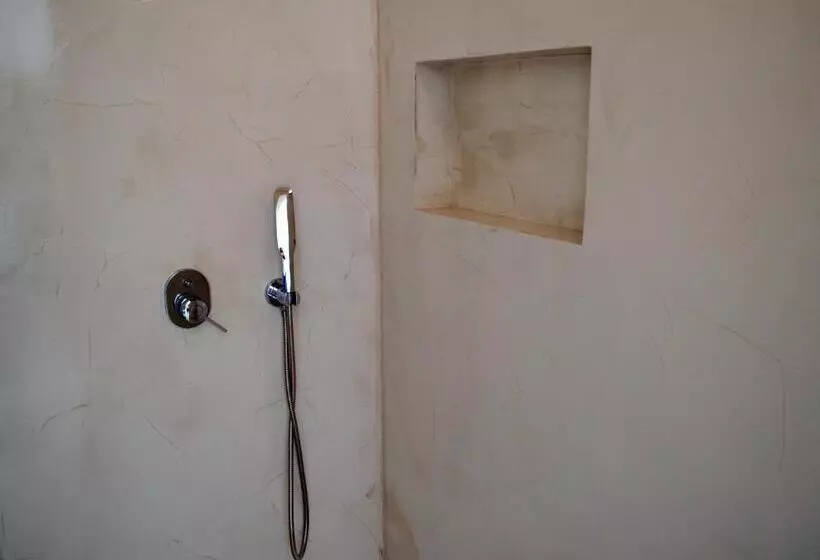 בית מלון כפרי Faros Resort