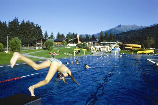 Отель Gasthof Pension Kröll