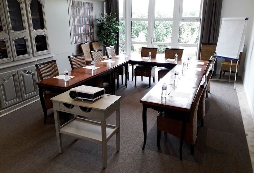 酒店 Hôtel Le Mas Des Ponts D Arles