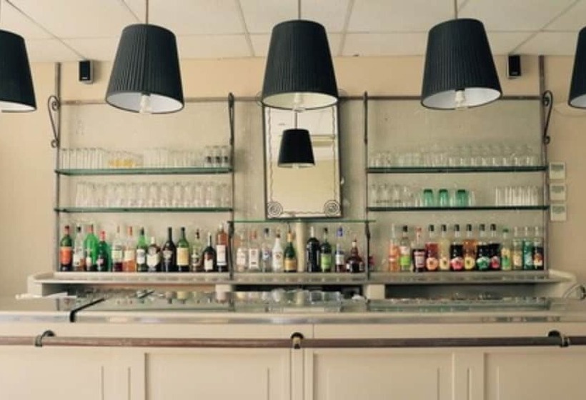 酒店 Hôtel Le Mas Des Ponts D Arles