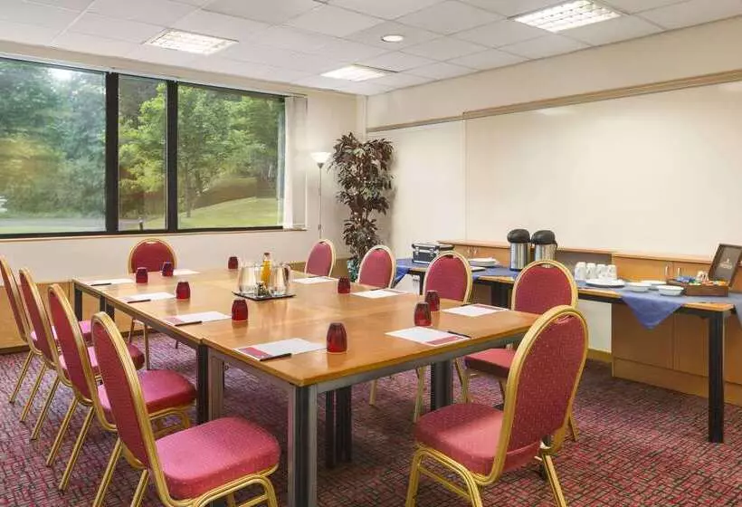 Отель Ramada Telford Ironbridge
