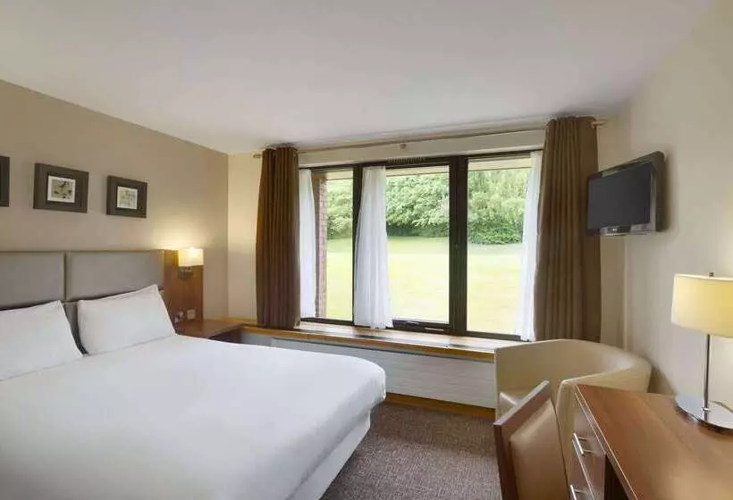 Отель Ramada Telford Ironbridge