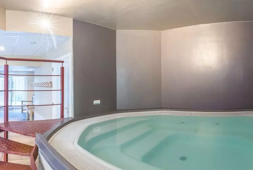 酒店 La Closerie Spa & Résidence Hôtel