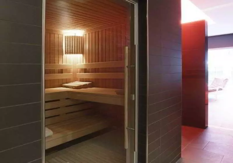 Royal Antibes   Luxury Hotel, Résidence, Beach & Spa