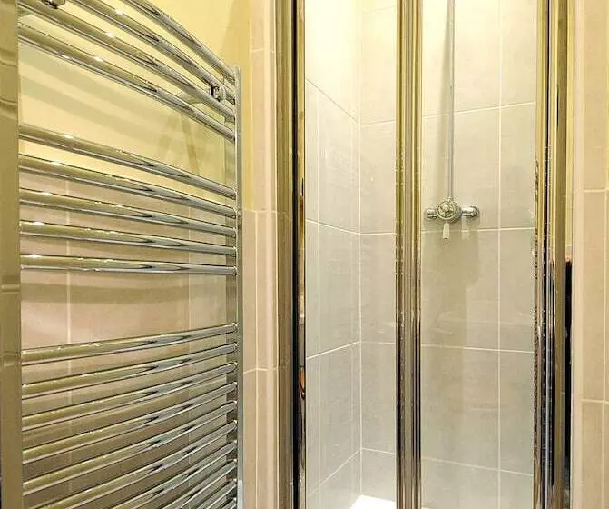 호텔 The William Cecil