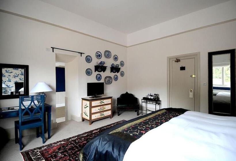 Отель The William Cecil