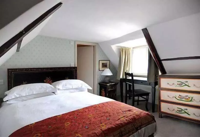 호텔 The William Cecil