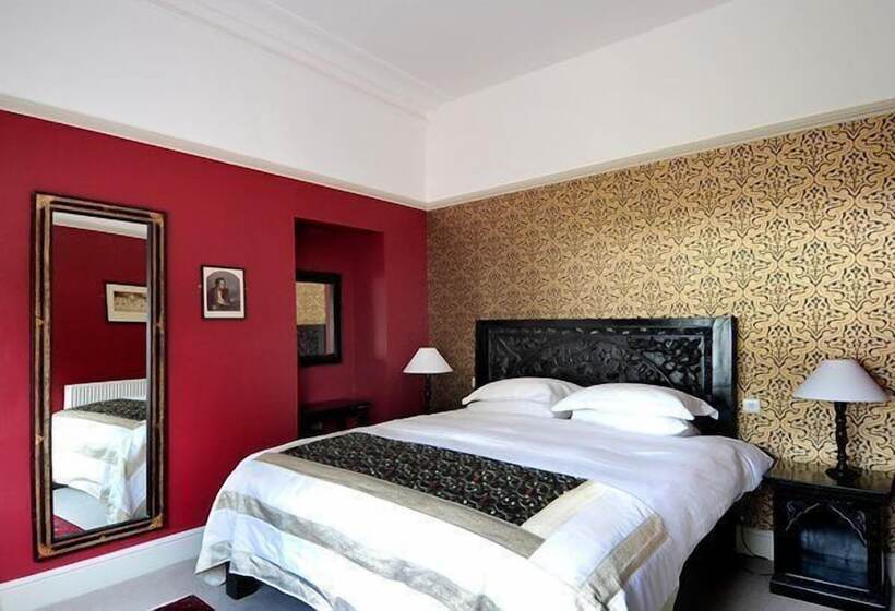 Отель The William Cecil