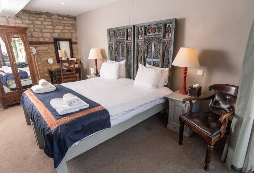 Отель The William Cecil