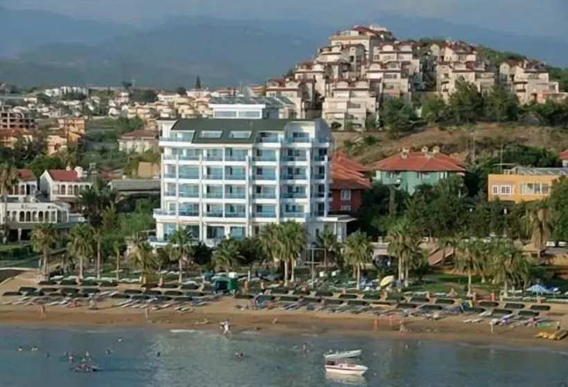 ホテル Venessa Beach