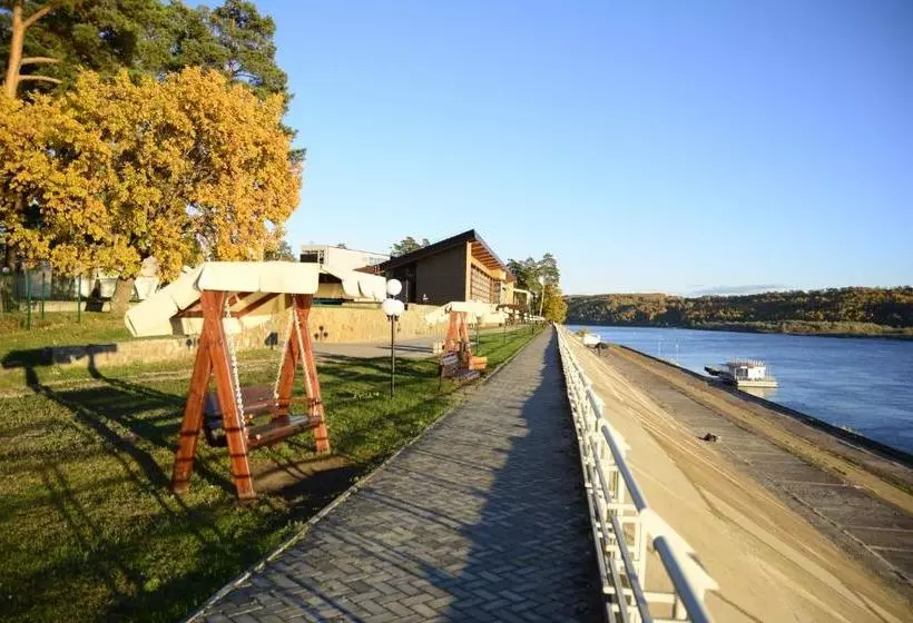 Parkhotel Chayka