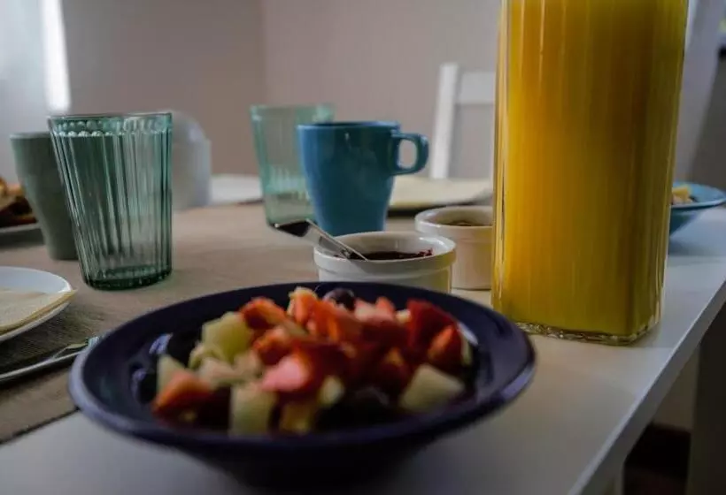 ベッドアンドブレックファースト Bluetit Lodge