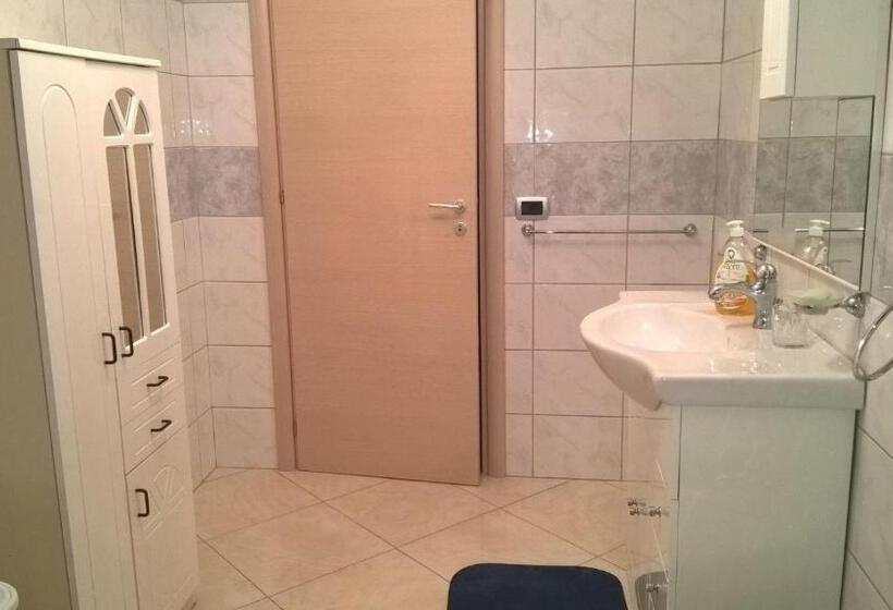 צימר Butterfly Room