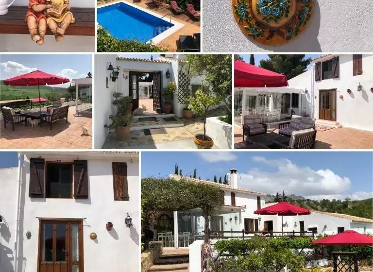 تختخواب و صبحانه Finca Amorosa