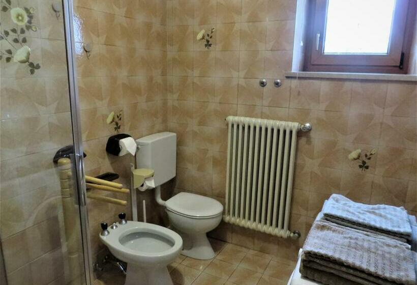 住宿加早餐  La Cesura