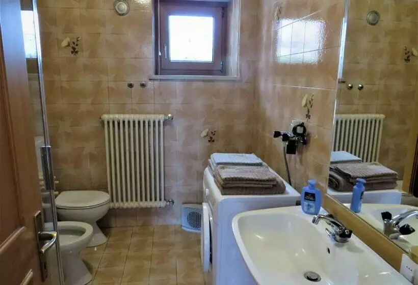 ベッドアンドブレックファースト La Cesura