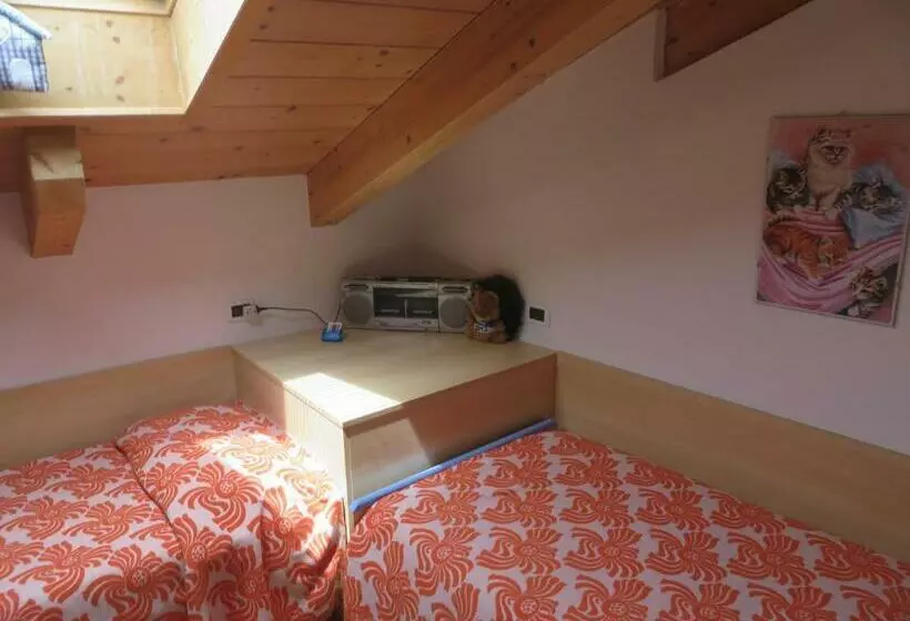 ベッドアンドブレックファースト La Cesura