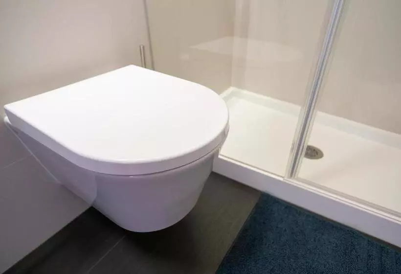 Change The World Hostels   Coimbra   Almedina