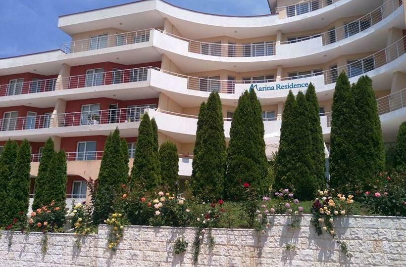 Marina Rezidence