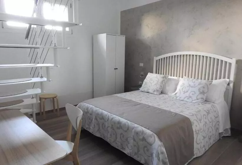 پانسیون Ca  Mira   Room&breakfast