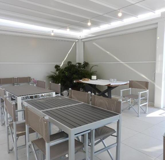 پانسیون Ca  Mira   Room&breakfast