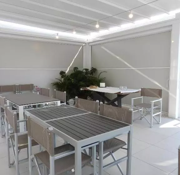 پانسیون Ca  Mira   Room&breakfast