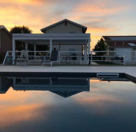 پانسیون Ca  Mira   Room&breakfast