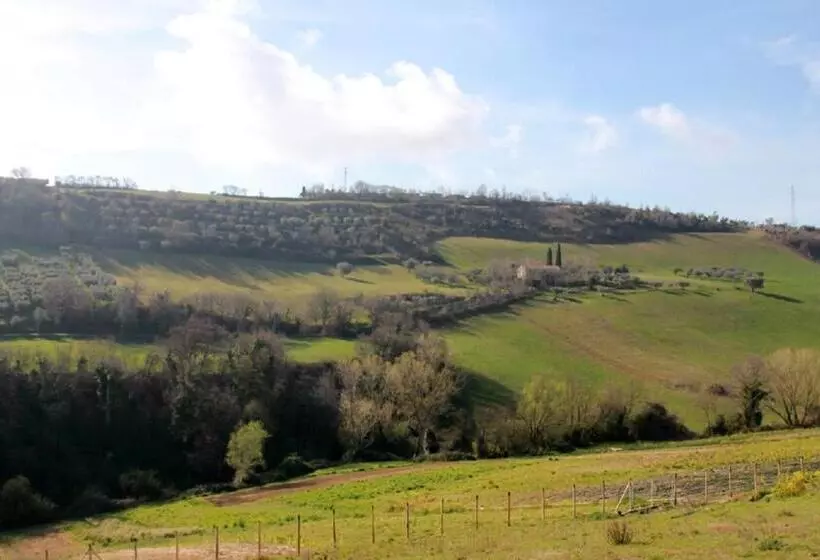 تختخواب و صبحانه Gaeleon Campofilone