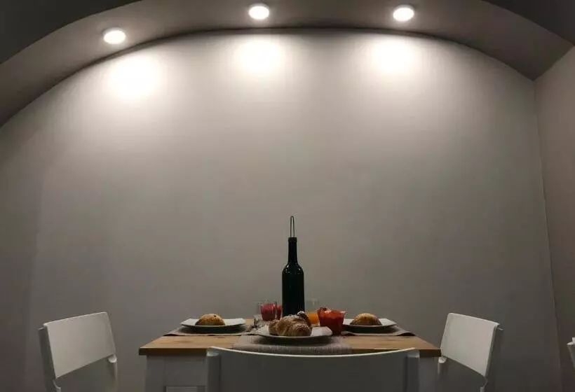 Aamiaismajoitus (B&B) La Corte Di Arianna