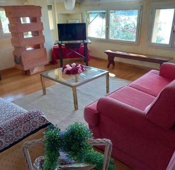 L Oleandro Sul Lago D Iseo B&b