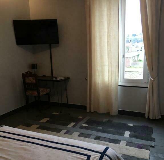 بنسيون L Entrepote