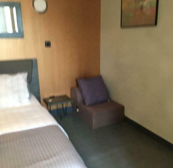 بنسيون L Entrepote