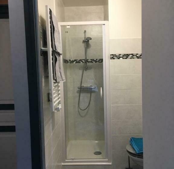 بنسيون L Entrepote