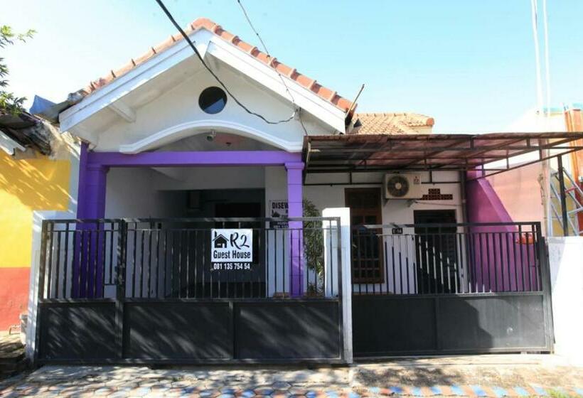 ペンション R2 Guest House