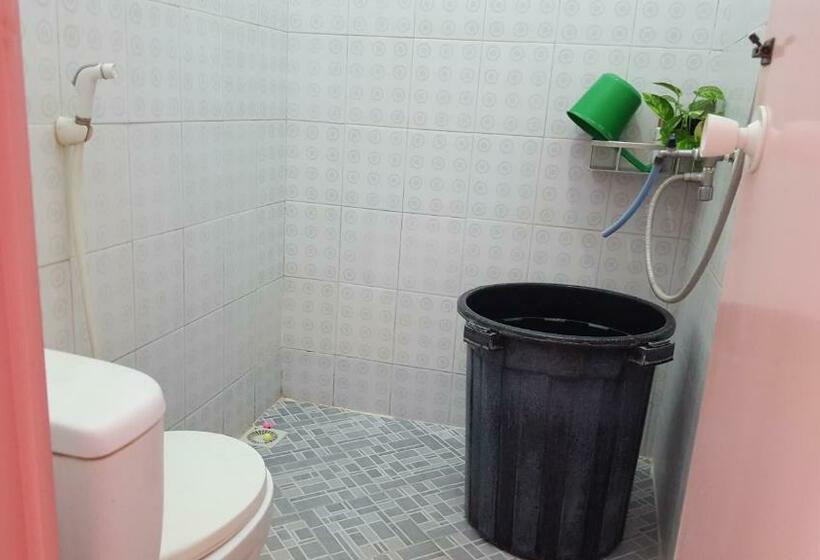 ペンション R2 Guest House