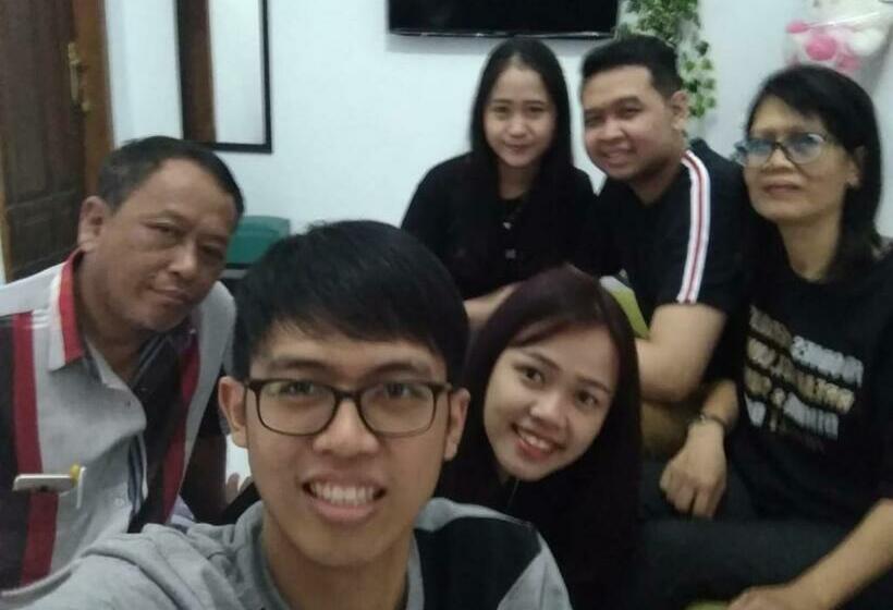 ペンション R2 Guest House