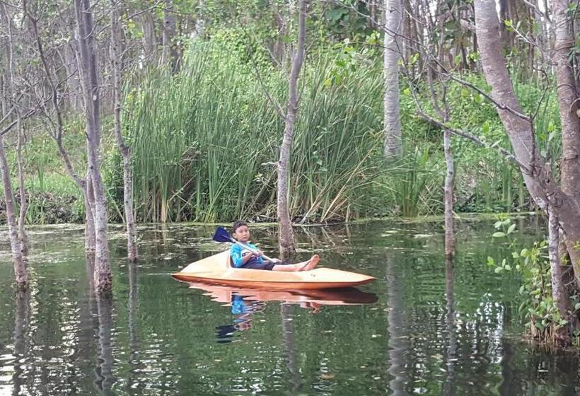 ペンション R2 Guest House