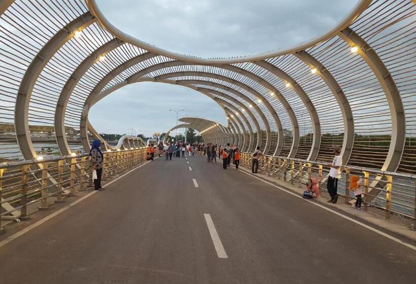 ペンション R2 Guest House