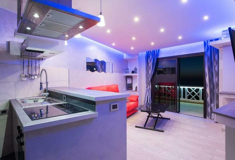 109 Penthouse , Incredible View, Marco