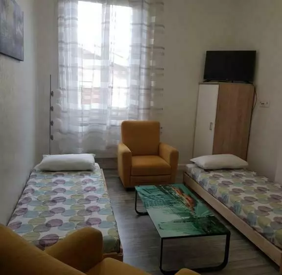 Appart Hotel Sathonay Rillieux Lyon