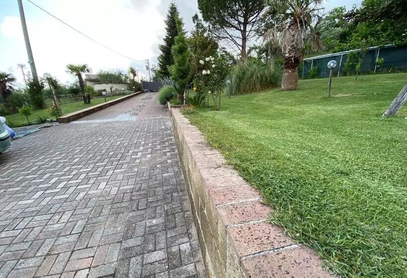 Aamiaismajoitus (B&B) A Casa Di Nonna Emilia